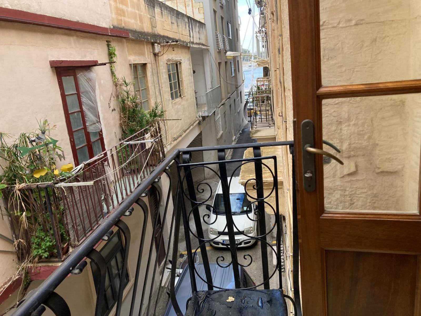 Charming Central Townhouse In Sliema Steps From Promenade And Sliema Ferry Exterior foto